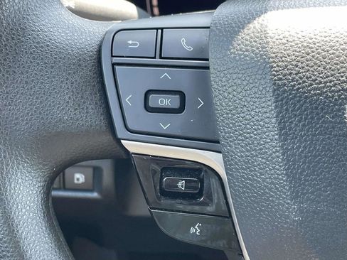 Used 2025 Toyota Camry LE FWD image 19