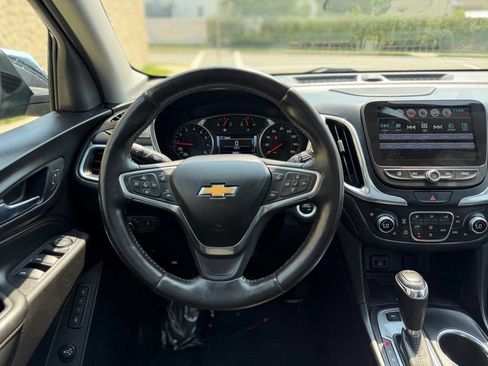Used 2018 Chevrolet Equinox Premier AWD/4WD image 26