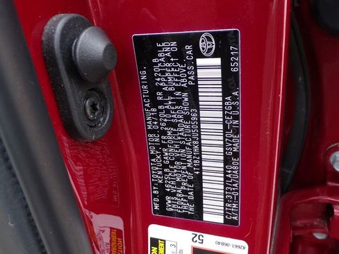 Used 2018 Toyota Camry XSE image 48