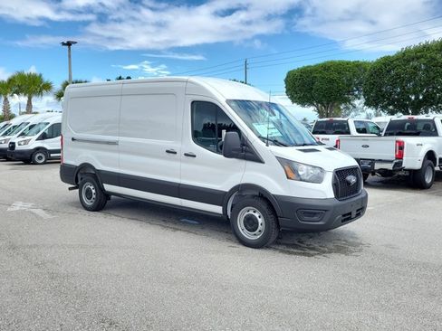 New 2026 Ford Transit 250 148 Medium Roof w/ Load Area Protection Package RWD image 33