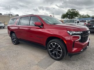 Used 2024 Chevrolet Suburban RST w/ Luxury Package video 1