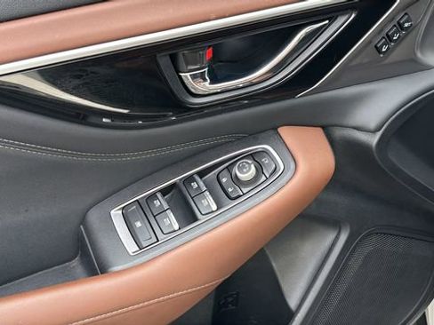 Used 2022 Subaru Outback Touring XT image 17