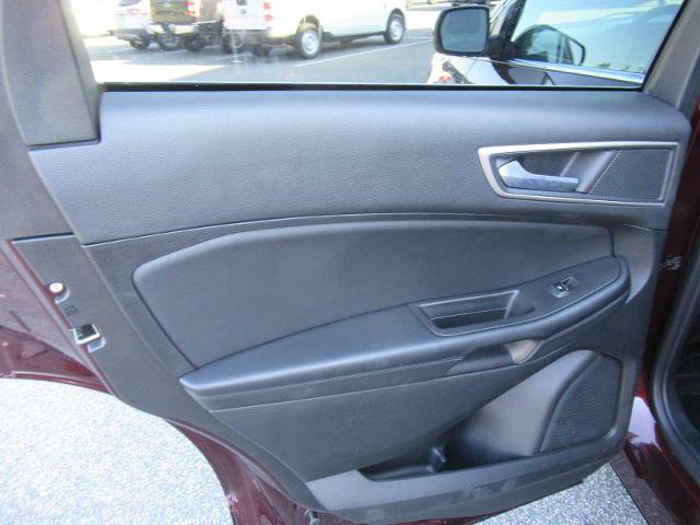 Certified 2024 Ford Edge SEL AWD/4WD image 16
