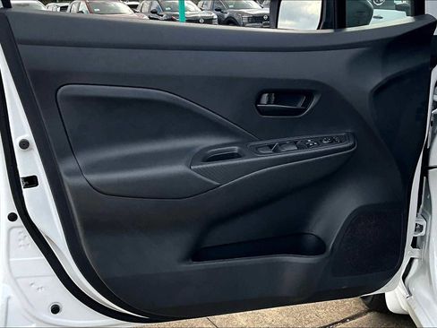 New 2025 Nissan Versa S w/ Trunk Package image 16