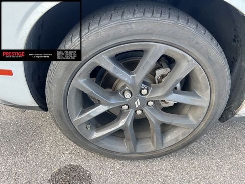 Used 2023 Dodge Challenger SXT w/ Blacktop Package image 10
