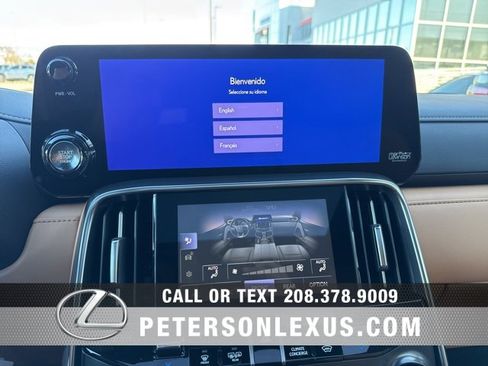 New 2026 Lexus LX 600 4WD w/ Luxury Package image 16