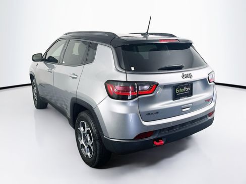 Used 2022 Jeep Compass Trailhawk w/ Trailhawk Elite Group AWD/4WD image 5