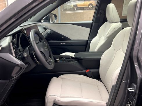 New 2026 Lexus TX 350 350 Luxury image 9