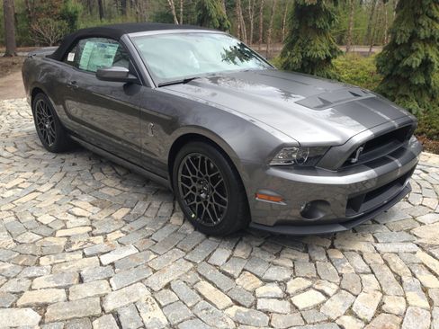 Used 2014 Ford Mustang Shelby GT500 w/ Equipment Group 821A image 22