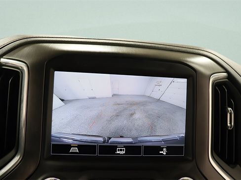 Used 2022 GMC Sierra 1500 AT4 w/ AT4 Premium Package image 11