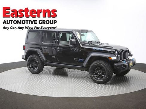 Used 2023 Jeep Wrangler Unlimited w/ Cold Weather Group AWD/4WD image 48