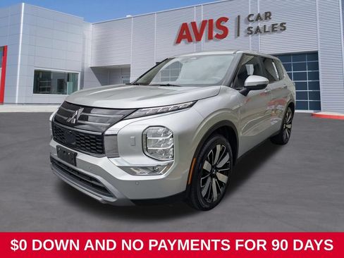 Used 2025 Mitsubishi Outlander SE AWD/4WD image 1