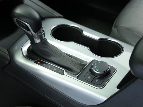Used 2024 Chevrolet Blazer LT AWD/4WD image 24
