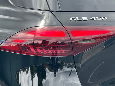 New 2026 Mercedes-Benz GLE 450 4MATIC image 12