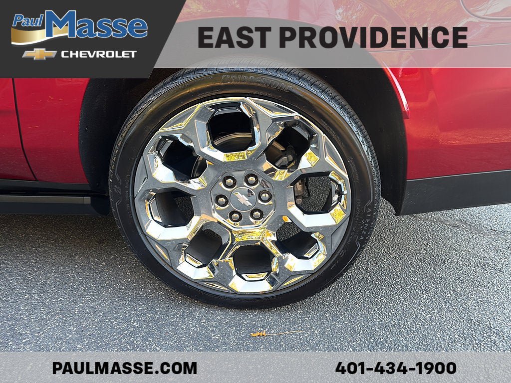 Certified 2026 Chevrolet Suburban High Country AWD/4WD image 8