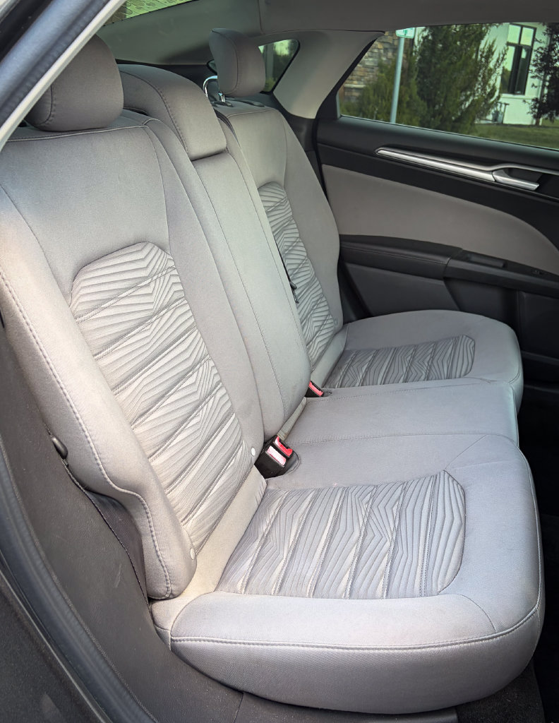 Used 2016 Ford Fusion S FWD image 23
