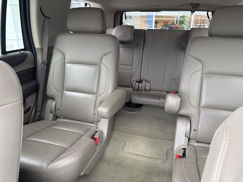 Used 2016 Chevrolet Tahoe LT image 7