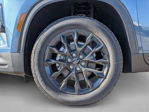 New 2026 Chevrolet Traverse LT w/ Midnight/Sport Edition image 18