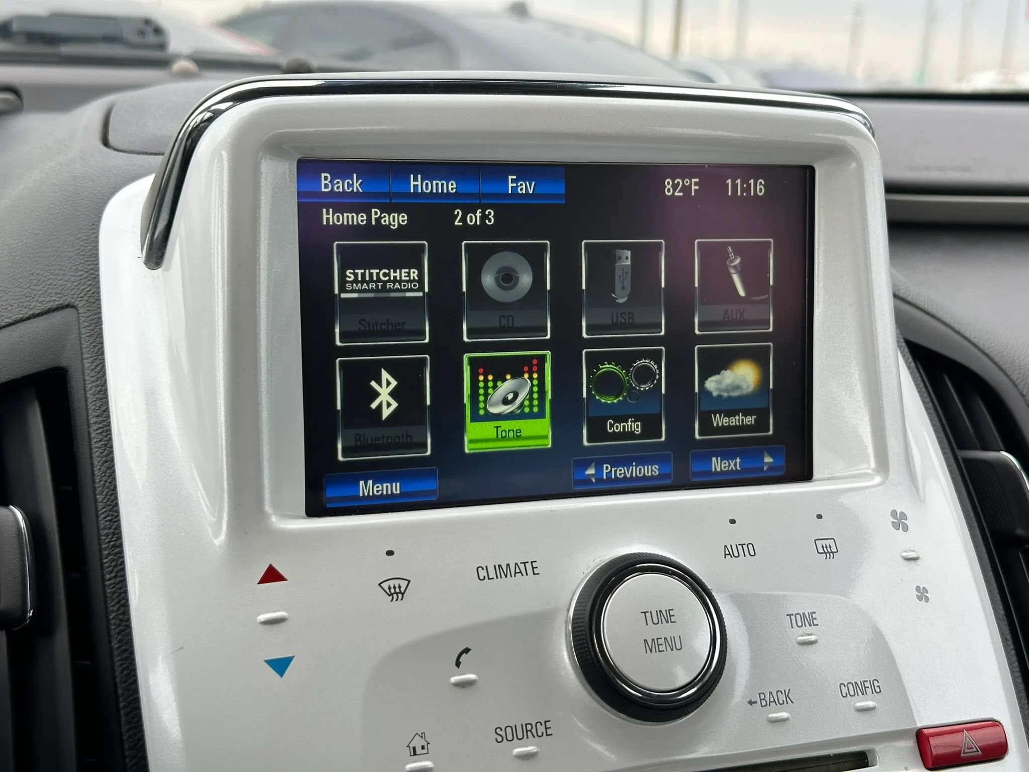 Used 2013 Chevrolet Volt FWD image 40