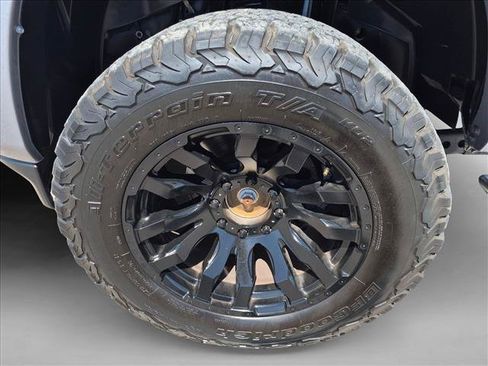 Used 2022 RAM 2500 Laramie AWD/4WD image 29