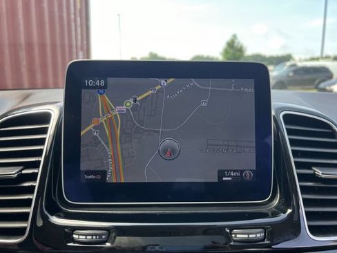 Used 2018 Mercedes-Benz GLE 350 w/ Premium 1 Package image 25