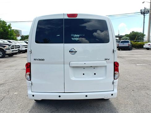 Used 2020 Nissan NV200 SV w/ Back Door Glass Package FWD image 6