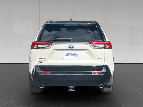 Used 2021 Toyota RAV4 XSE w/ Weather Package image 4