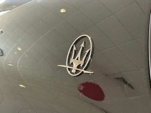 Used 2021 Maserati Levante GranSport image 30