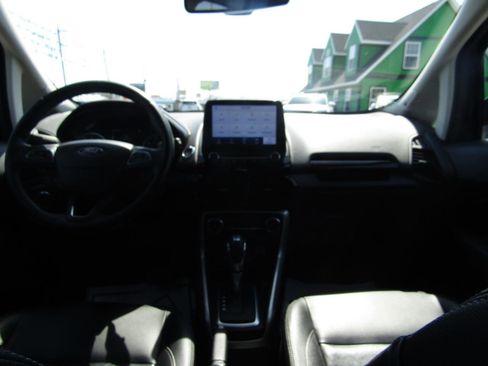Used 2020 Ford EcoSport Titanium image 14