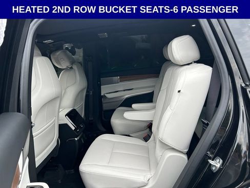 Used 2026 Cadillac Vistiq Sport w/ LPO, Floor Liner Package AWD/4WD image 7