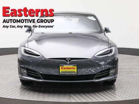 Used 2018 Tesla Model S 75D image 2