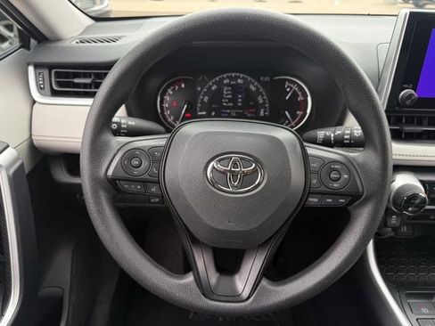Used 2025 Toyota RAV4 XLE w/ Convenience Package image 12