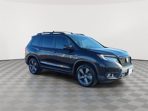 Used 2020 Honda Passport Touring image 2