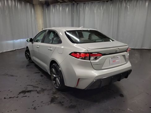Used 2024 Toyota Corolla SE image 6