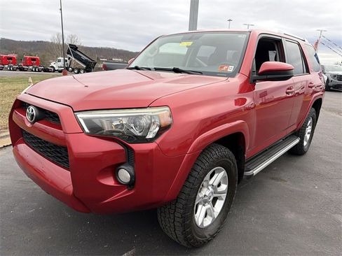 Used 2015 Toyota 4Runner Limited image 10