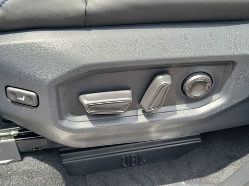 New 2026 Toyota Tundra Platinum AWD/4WD image 22