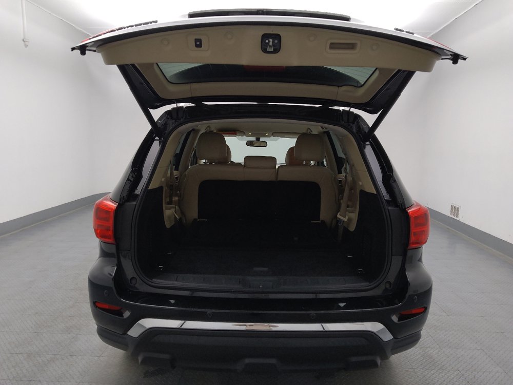 Used 2019 Nissan Pathfinder SL FWD image 29