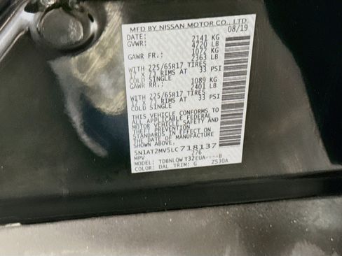Used 2020 Nissan Rogue SV AWD/4WD image 40