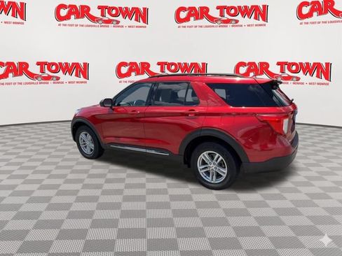 Used 2020 Ford Explorer XLT w/ Equipment Group 202A AWD/4WD image 6