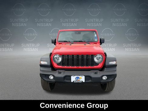 Used 2025 Jeep Wrangler Unlimited Sport AWD/4WD image 10