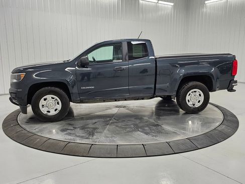 Used 2018 Chevrolet Colorado W/T image 2