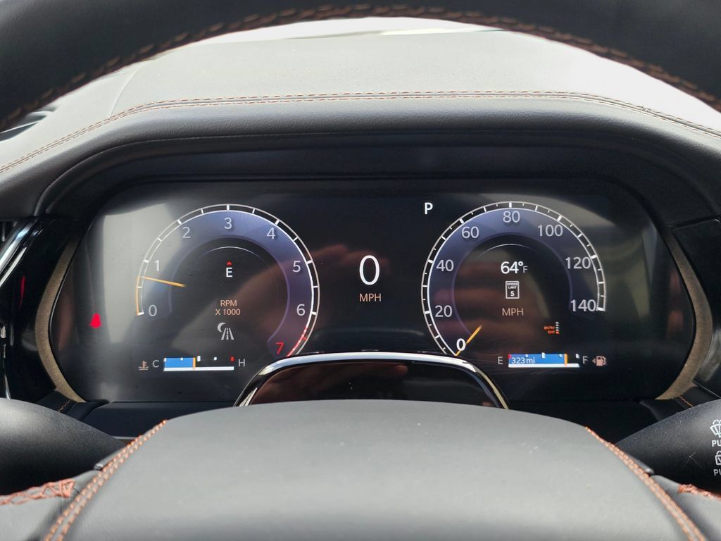 Used 2025 Jeep Grand Cherokee L Summit AWD/4WD image 23