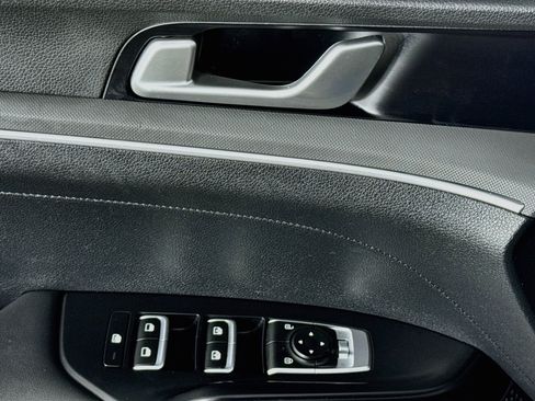 Used 2022 Kia K5 GT-Line FWD image 40