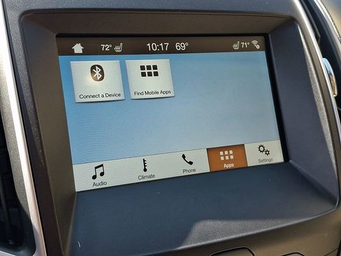 Used 2018 Ford Edge SEL w/ Equipment Group 201A image 17