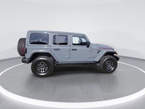 Used 2026 Jeep Wrangler Unlimited Rubicon AWD/4WD image 9
