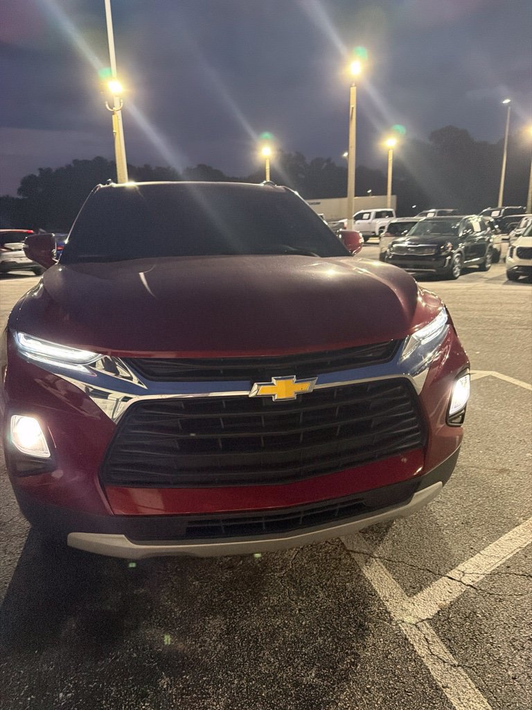 Used 2021 Chevrolet Blazer LT FWD image 3