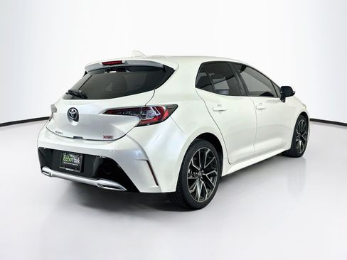 Used 2019 Toyota Corolla XSE FWD image 9