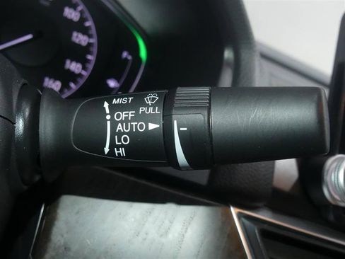 Used 2020 Honda Accord Touring image 36