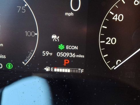 Used 2023 Honda CR-V Sport Touring image 17