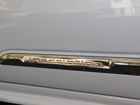 Used 2019 Volvo XC90 T8 Inscription w/ Advanced Package image 9